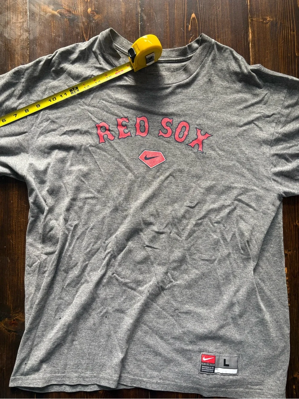 Vintage Nike Red Sox Gray Graphic Tee - Men's L